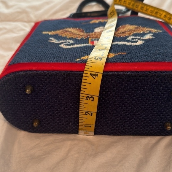 Vintage crochet blue red with a eagle and American flag - Picture 11 of 12